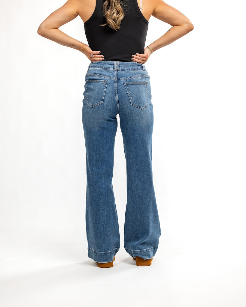 Style Up Super High Rise Skater Jeans