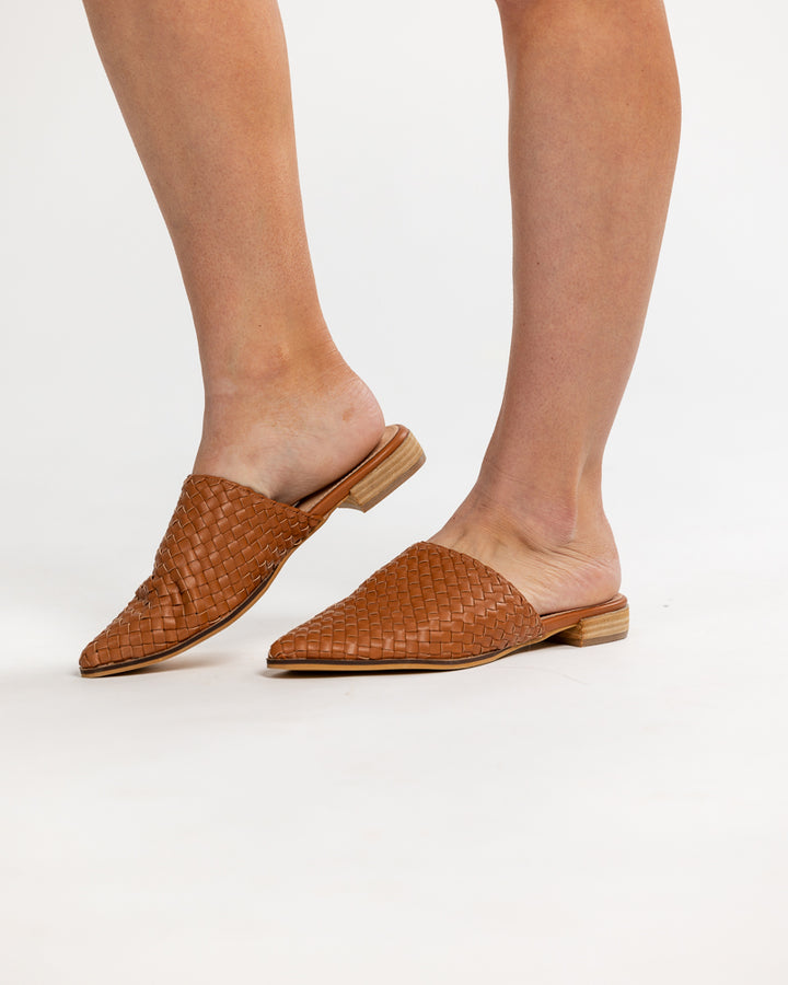 Stride By Camel Leather Flats